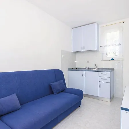 Сasa de vacaciones In Brsec With House Sea View *